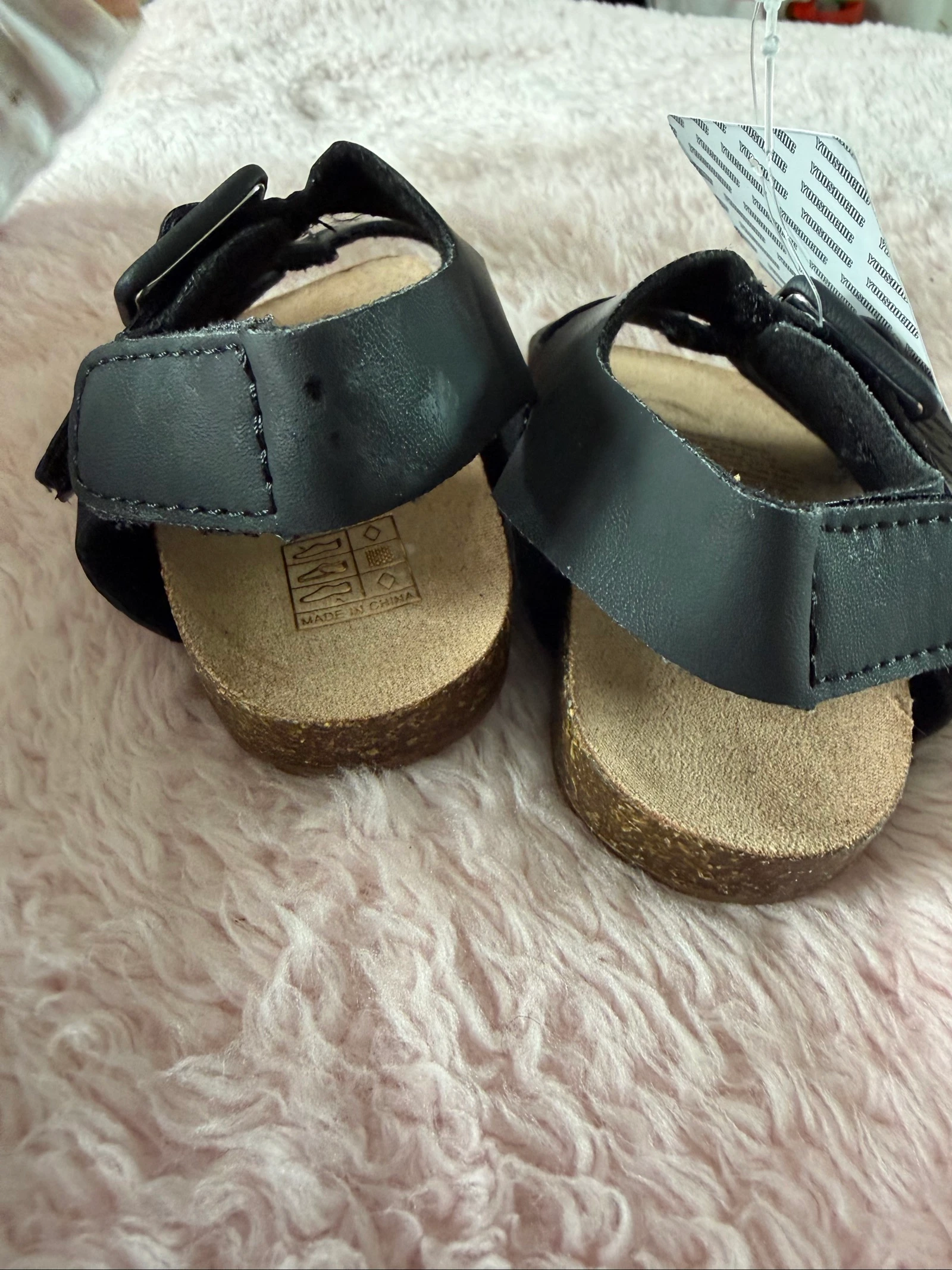 Children's sandal – photo 4